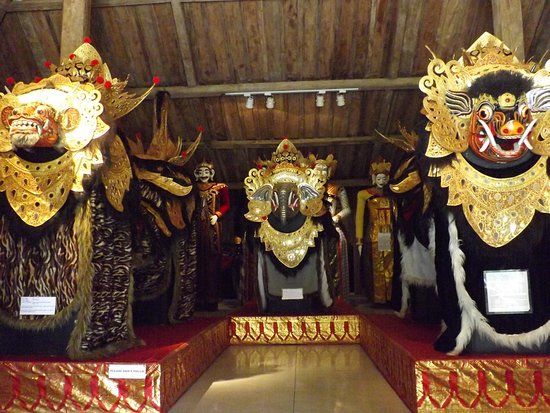 Setia Darma Hus for Masker og Dukker